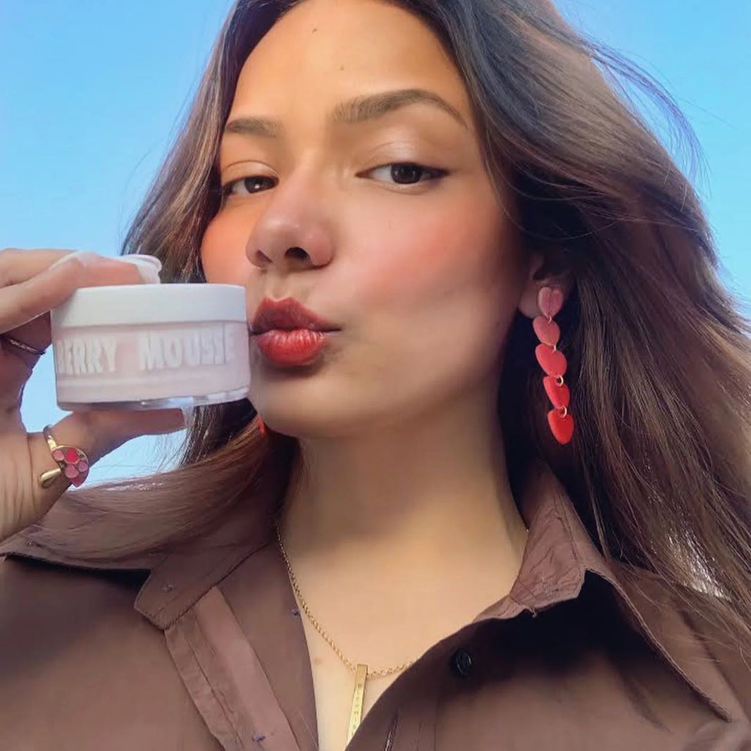 BestBeautyProduct-Earthbased.IN_CRANBERRY MOUSSE face moisturiser for Radiance (all skin types)_004