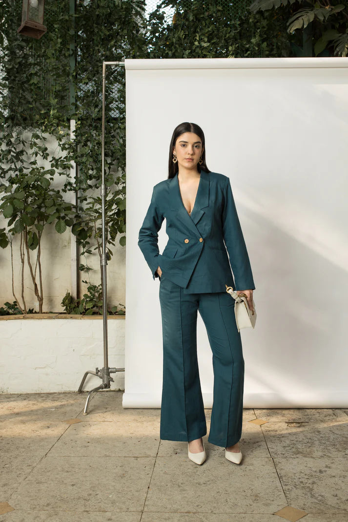 Best Vegan Clothing | Double Breasted Blazer | Anushe Pirani | earthbased.in | 01