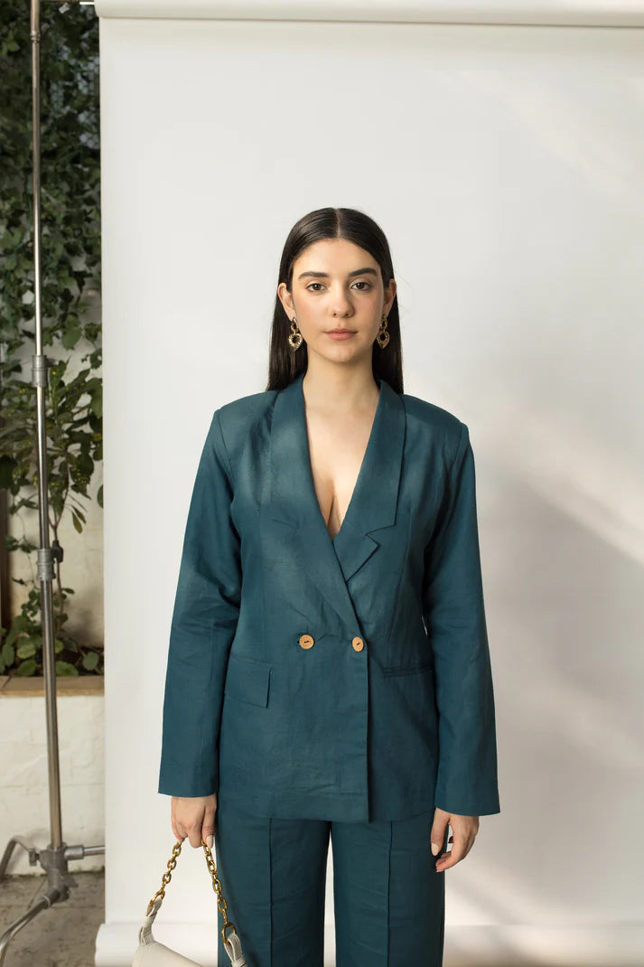 Best Vegan Clothing | Double Breasted Blazer | Anushe Pirani | earthbased.in | 03