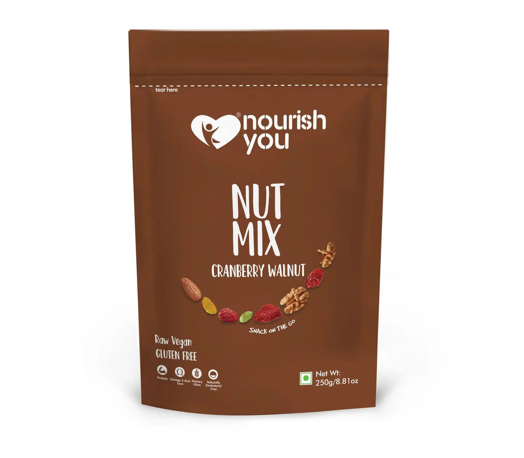 CRANBERRY WALNUT NUTMIX_earthbased_00