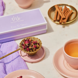 Fleur _Brass_ Tea_ Strainer_earthbased_003