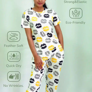 NightWear-Kisses Print T-shirt & Pant Night Dress in Tofu | Playout | 05