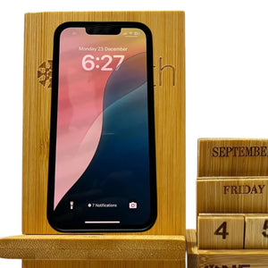 ONEarth_Bamboo_mobile_stand_2