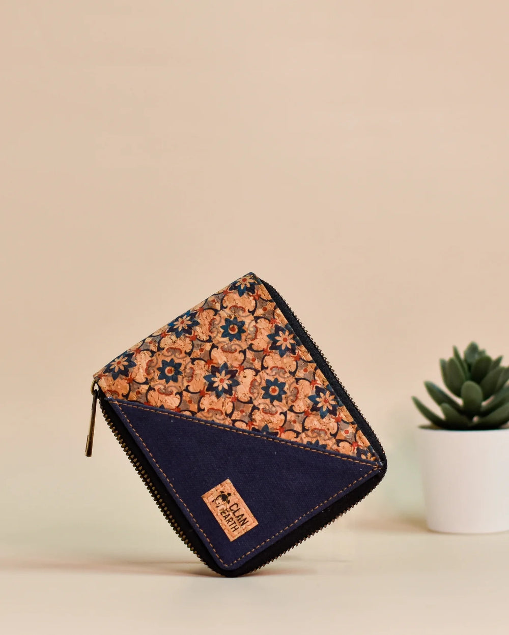 Printed Kiwi Zip Cork Wallet | Clan Earth | earthbased.in | 01