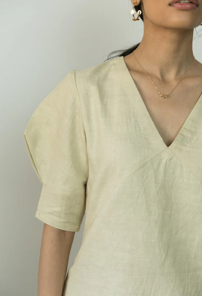 THE WEEKEND MINI | Anushe Pirani | Best Sustainable Clothing for Women | earthbased.in | 04