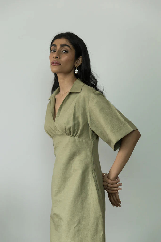 WIDE SLEEVE COLLARED MIDI | Anushe Pirani | Best Sustainable Clothing for Women  | earthbased.in | 03