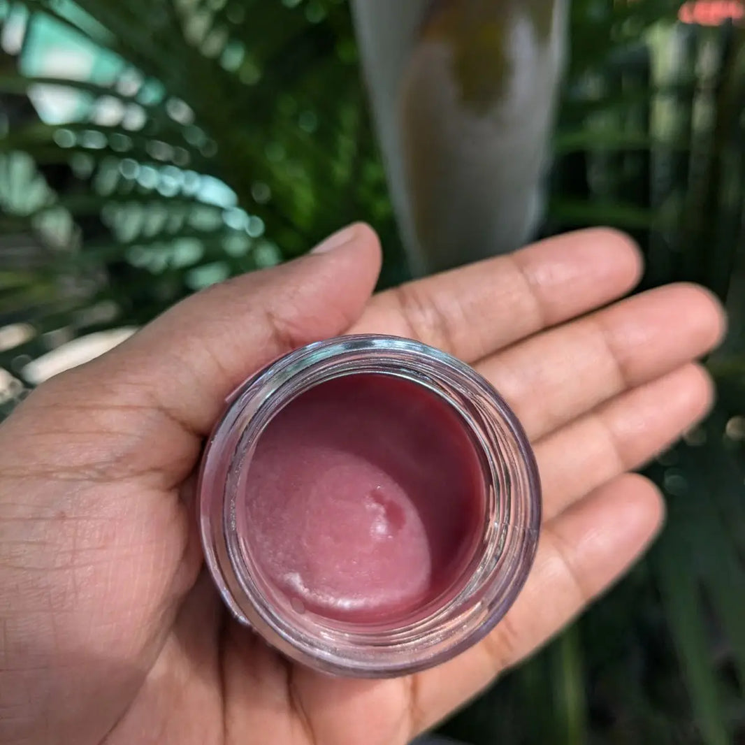 BEETROOT_REPAIR_LIP_BALM_2