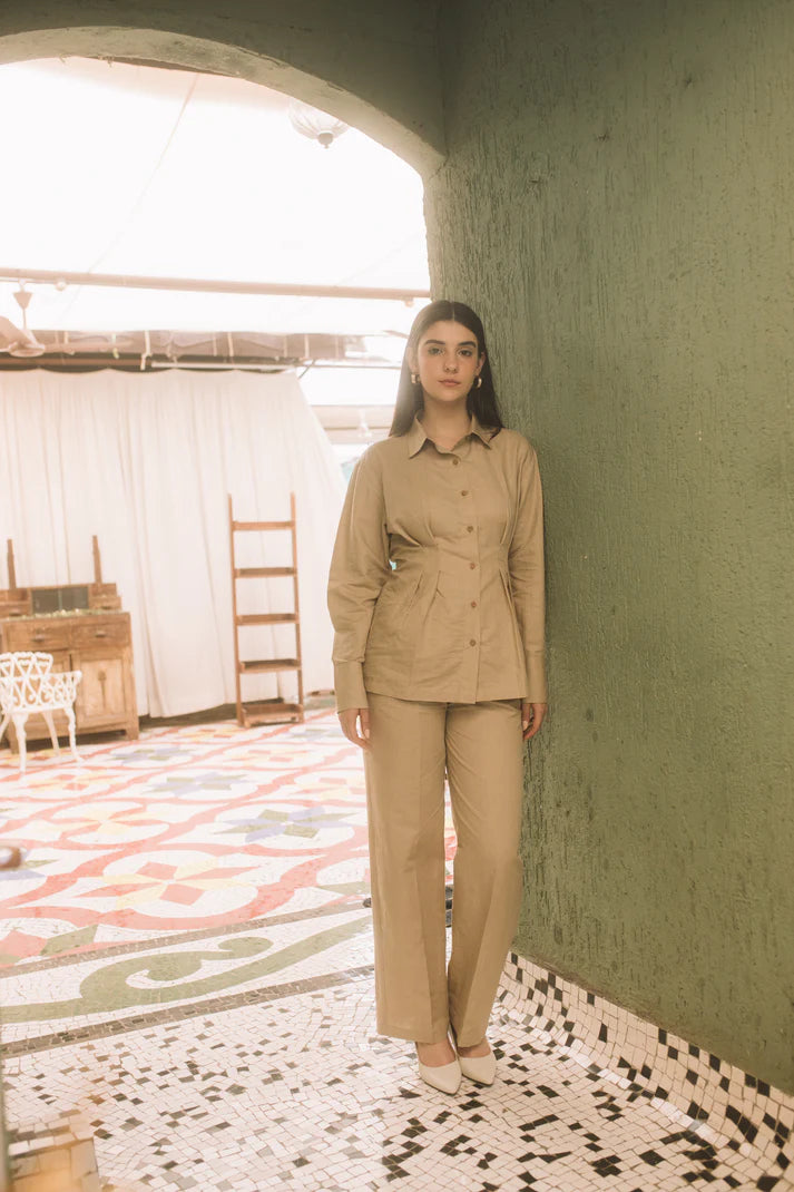 Best Vegan Clothing | Tailored Pleated Pants | earthbased.in | 02