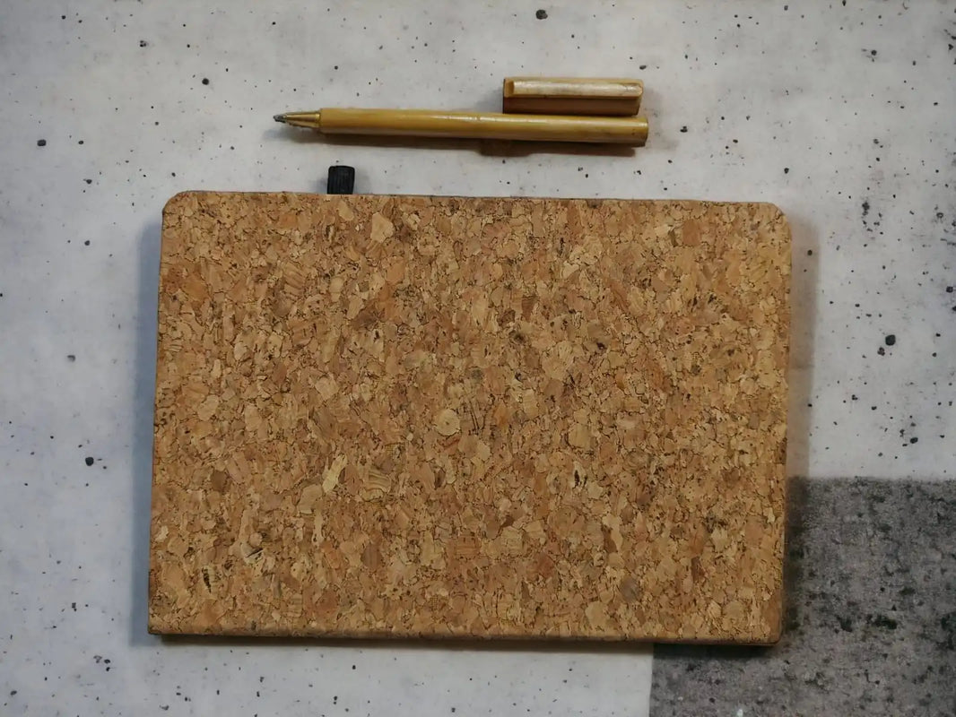 Cork _Planner_ with_ Bamboo_ pen_001