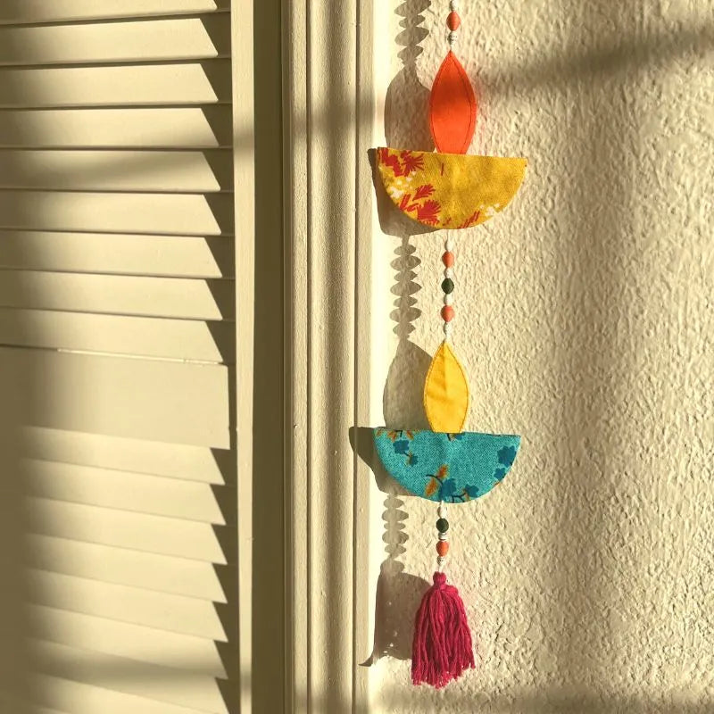 Festive_ Wall _hangings_ earthbased_0041