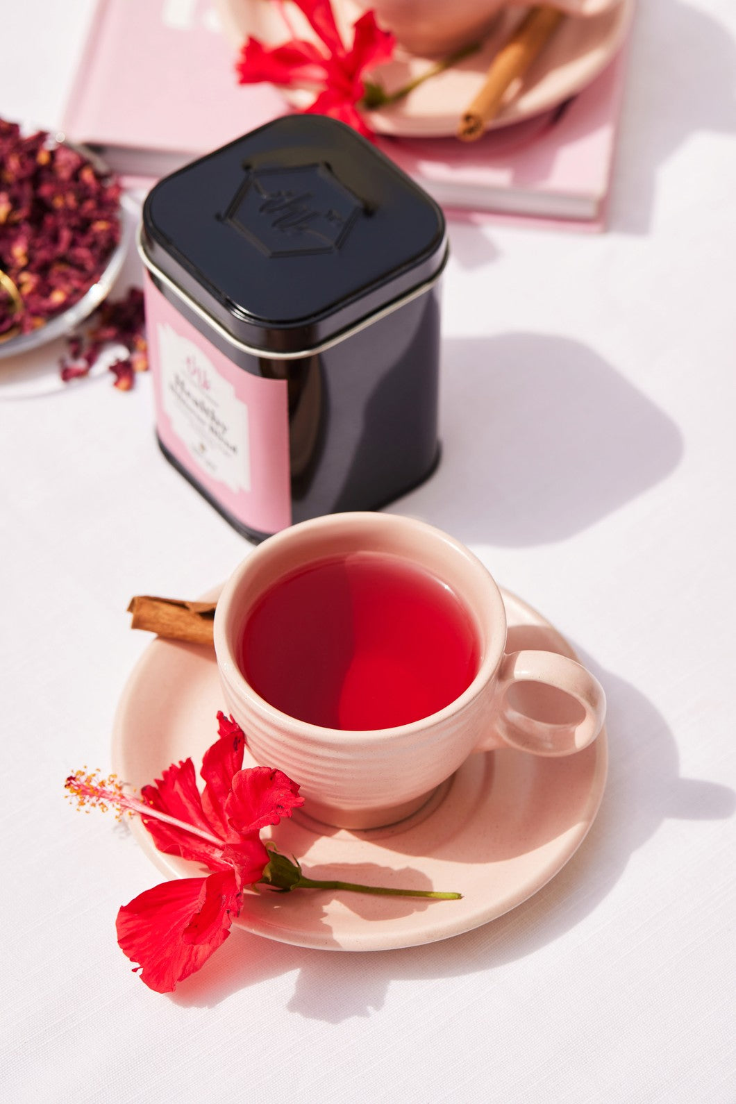 Healthy- Hibiscus- Blend- Tea-earthbased_001