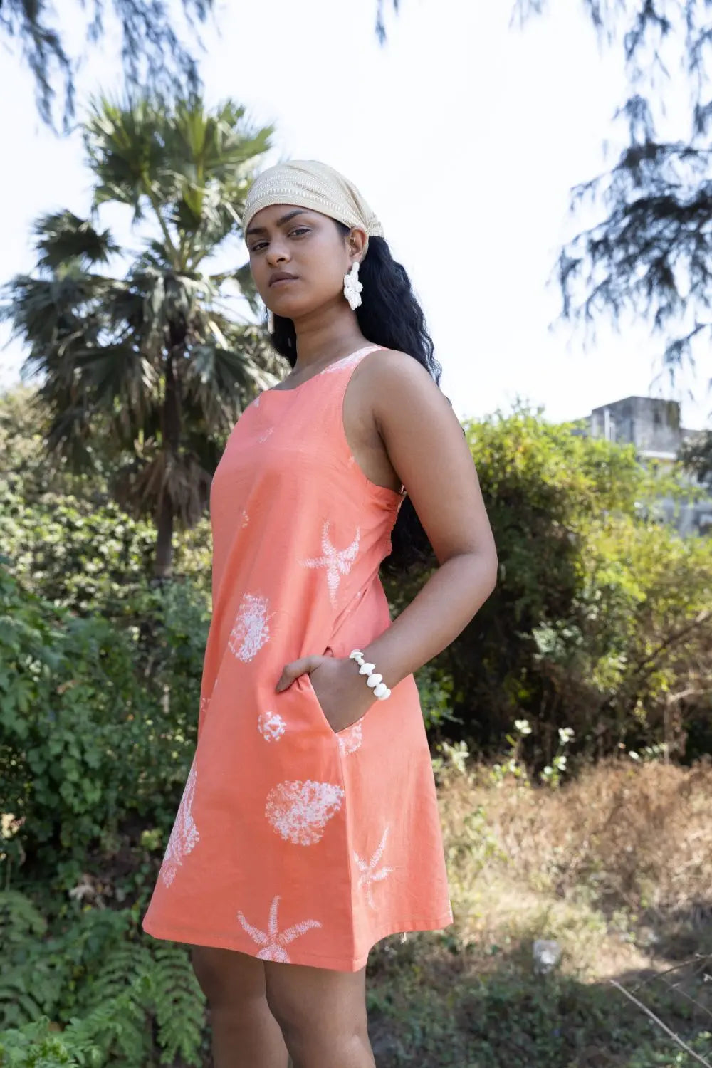 BACKLESS BEACH DRESS