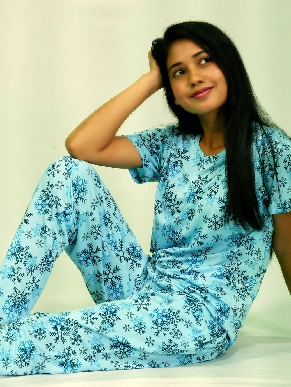 NightWear-Snowflake Print T-shirt & Pant Night Dress in Air Blue | Playout | earthbased.in | 03