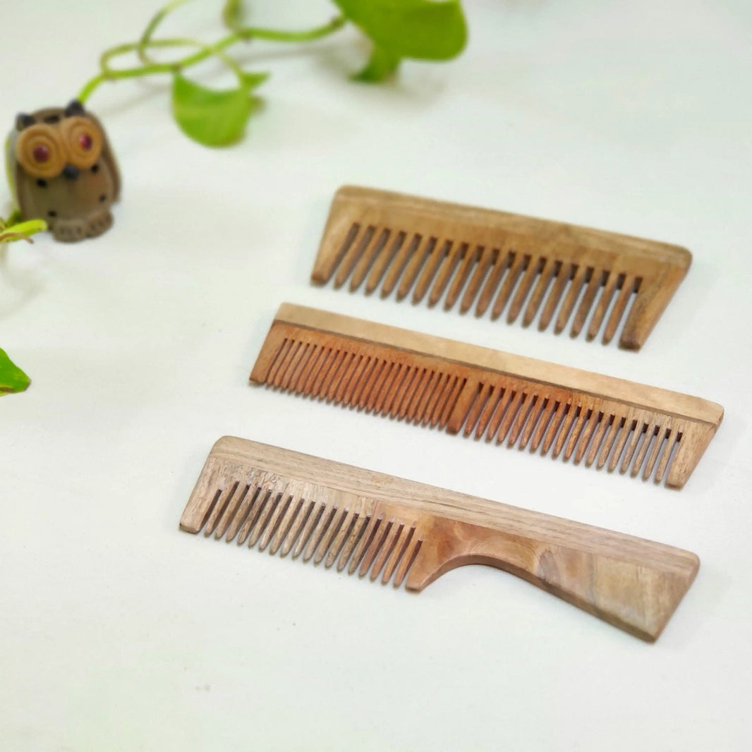 Personal-Care-Neem -Wood -Comb-Earthbased_3