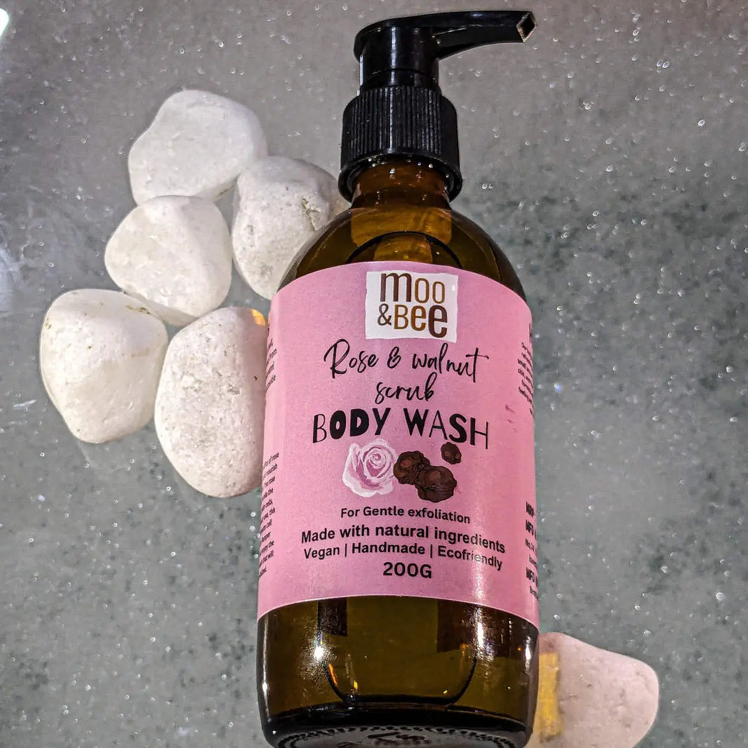 ROSE_AND_WALNUT_Scrub_Body_wash_2