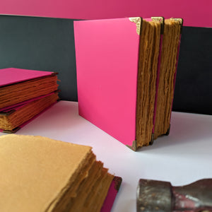 Sketching_Diary_(Pink & Purple)_earthbased_00
