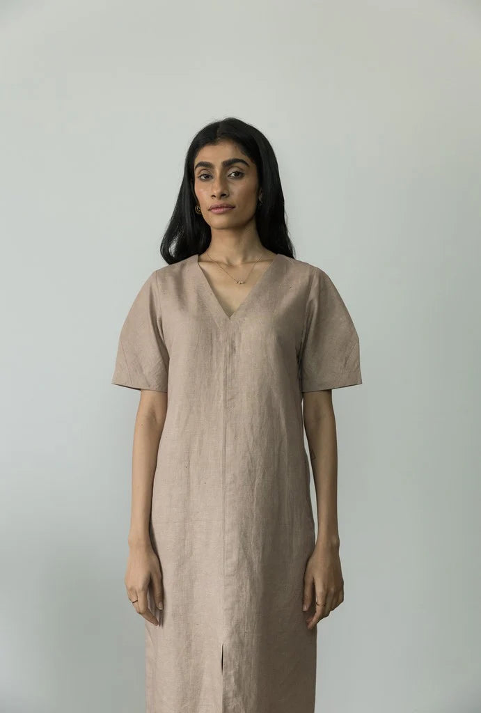 THE DAY-TRIPPER MIDI | Anushe Pirani | Best Sustainable Clothing for Women | earthbased.in | 04