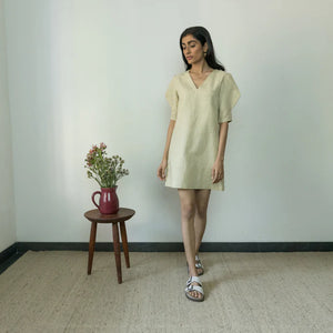 THE WEEKEND MINI | Anushe Pirani | Best Sustainable Clothing for Women | earthbased.in | 01