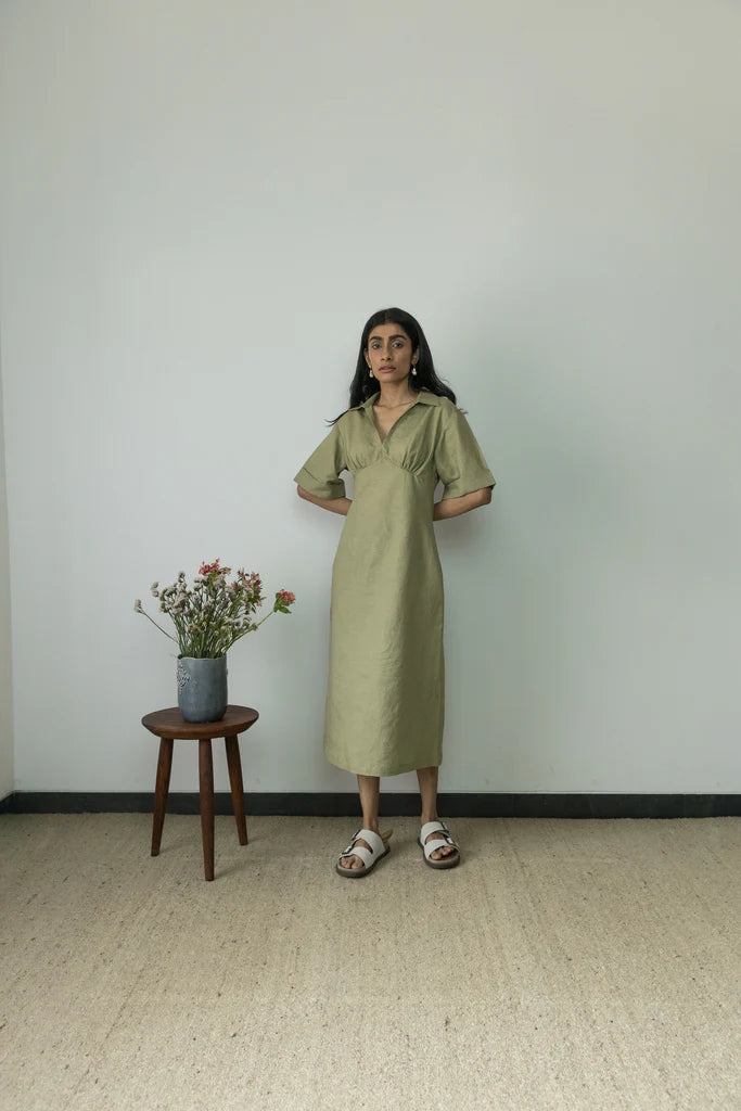 WIDE SLEEVE COLLARED MIDI | Anushe Pirani | Best Sustainable Clothing for Women  | earthbased.in | 01